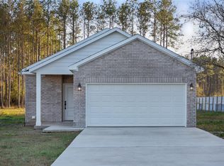 141 County Road 5031, Cleveland, TX 77327