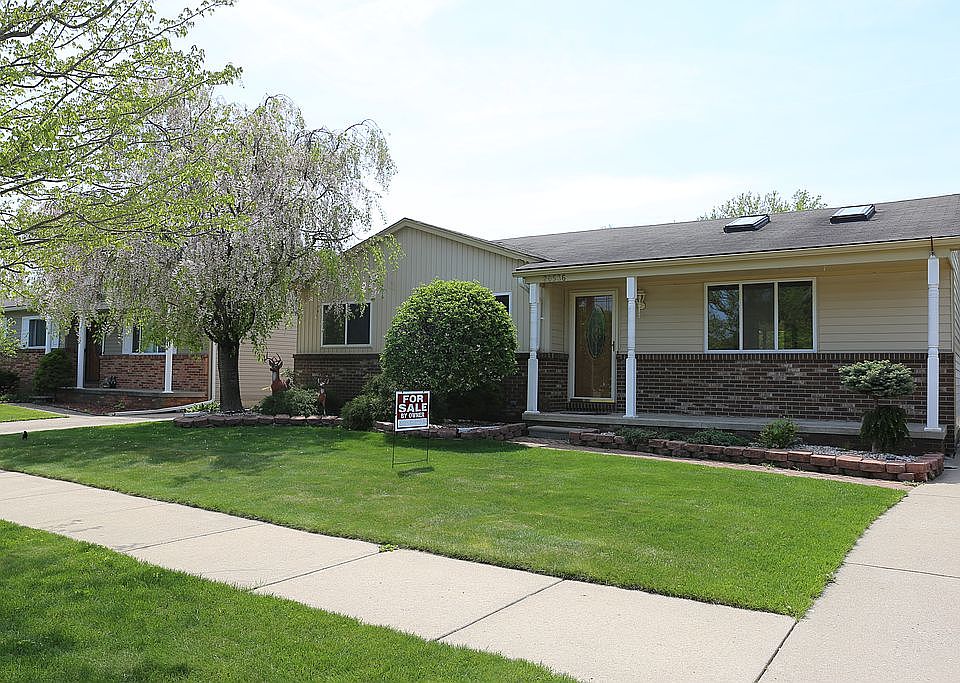 1st image of 20536 Little Acres Dr