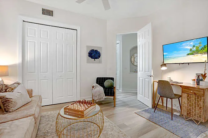 2847 Tiburon Blvd E #101-1 — Photo 58