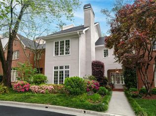 53 Paces West Dr NW, Atlanta, GA 30327