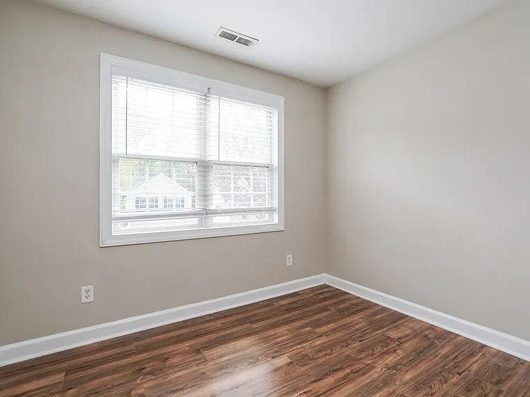 2012 Winston Diamond Ct — Photo 15