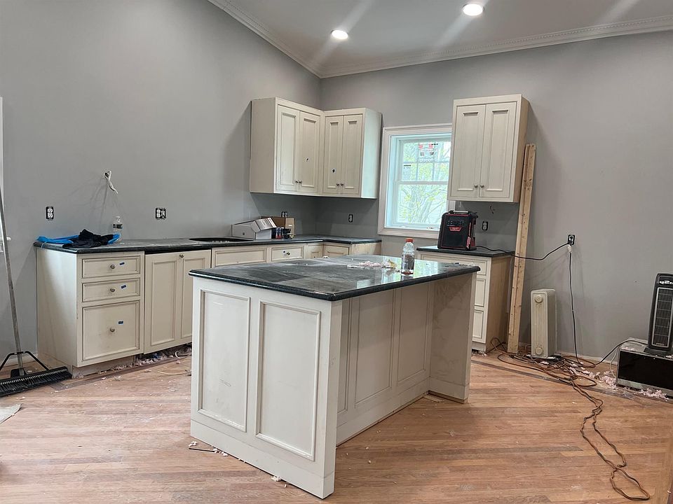 1st image of 66 Dudley St #3S
