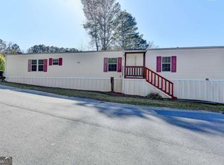 36 W Mockingbird Ln, Lawrenceville, GA 30044