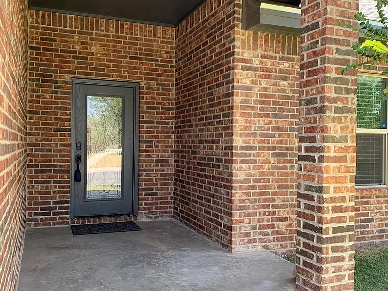 905 Cheyenne St — Photo 2