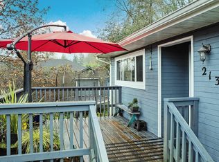 2133 Hope St, Pt Moody, BC V3H 2H9