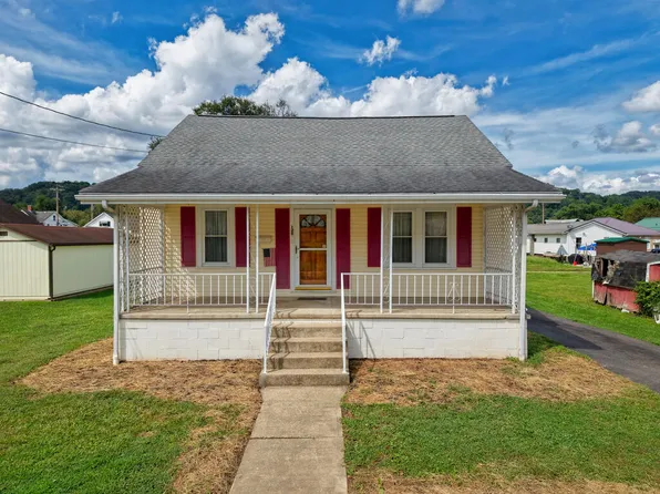 129 S 2nd Avenue, Paden City, WV 26159