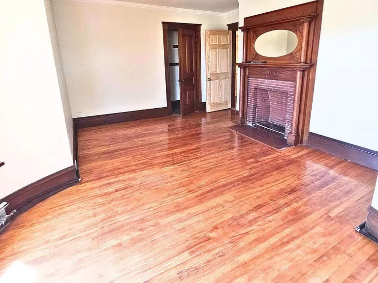 659 Southbridge St #2 — Photo 3