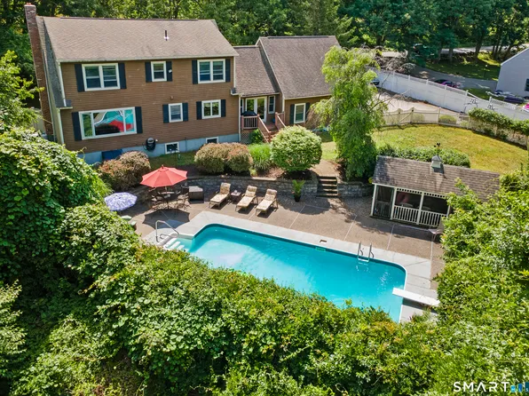 182 Stawicki Road, Thompson, CT 06255