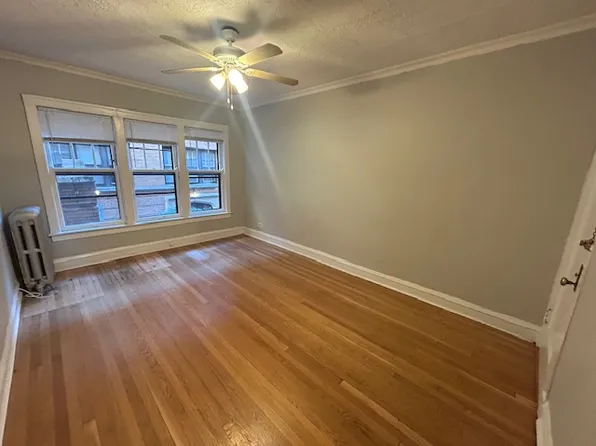 6653 N Newgard Ave APT 1E, Chicago, IL 60626