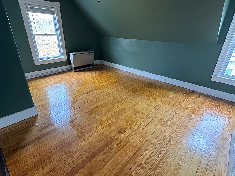 22 Foster Ave #3 — Photo 2