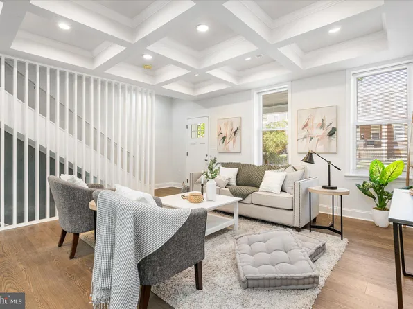 721 Linnard St, Baltimore, MD 21229