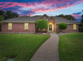 1205 Steamboat Dr, Hewitt, TX 76643