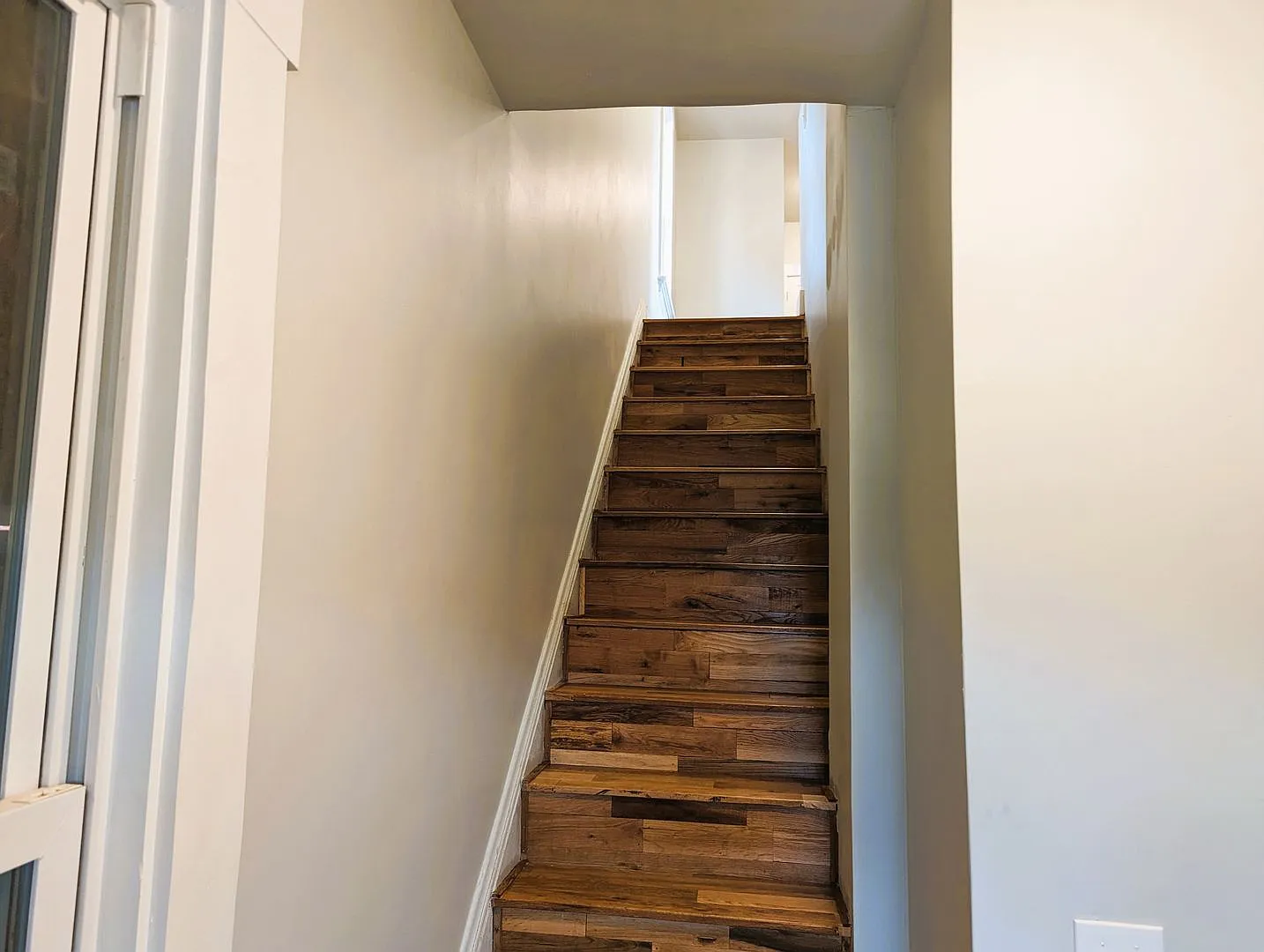530 Ridgeway Ave. — Photo 2