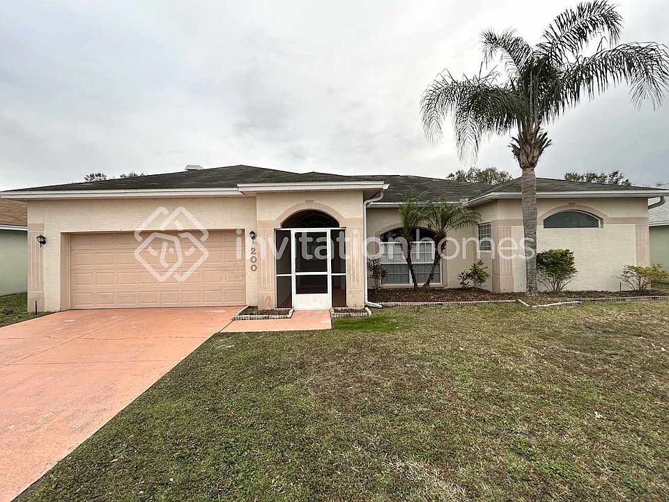 1st image of 200 Seven Oaks Dr