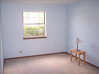 4th image of 18 N Victoria Ln APT C