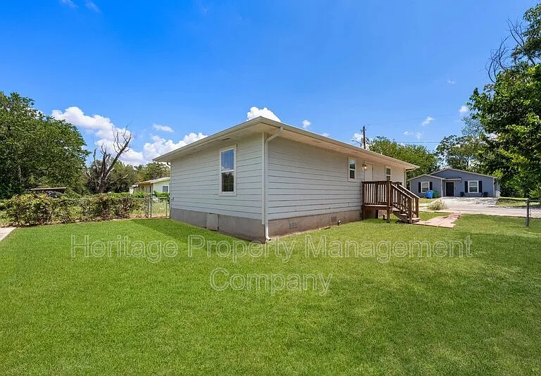 908 Liberty Ave — Photo 33
