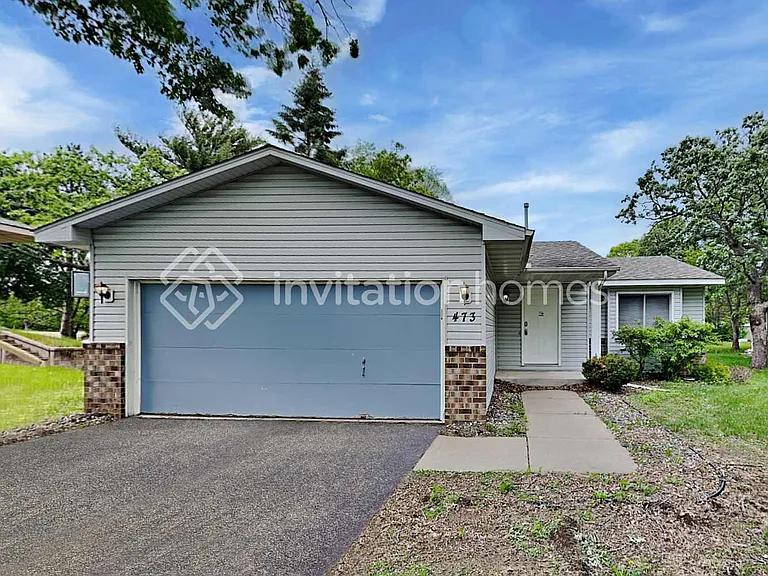 473 124th Ln NW — Photo 1
