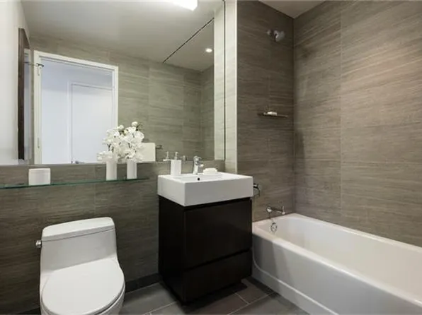 160 Madison Avenue image 1 of 15