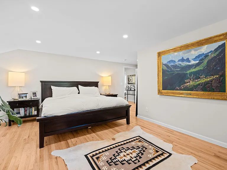 7030 Magnolia Cir — Photo 44