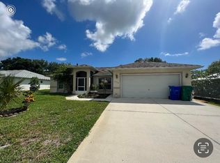 1574 Ocean Cove St, Sebastian, FL 32958