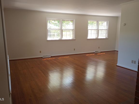 5th image of 239 Hamilton Rd