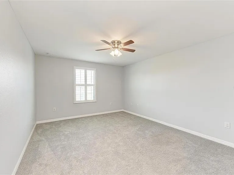 2084 La Palma Ave — Photo 25