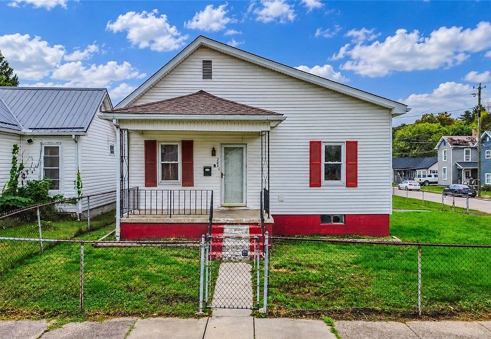 1st image of 205 Gray St