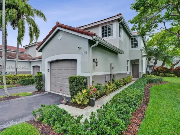 3901 San Simeon Ln, Weston, FL 33331