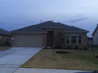 1105 Montell Ln, Hutto, TX 78634
