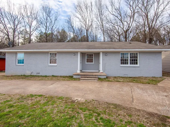 69 Carolane Dr #R, Jackson, TN 38305
