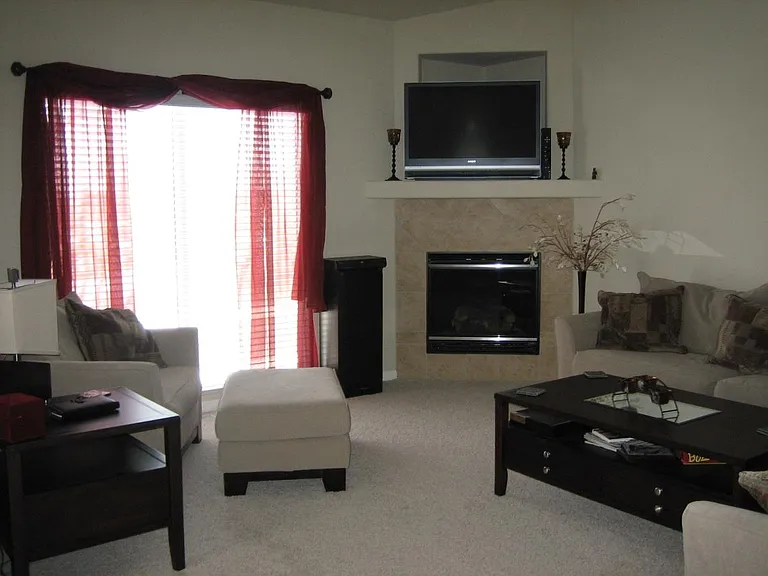 5113 N 152nd Ave — Photo 13