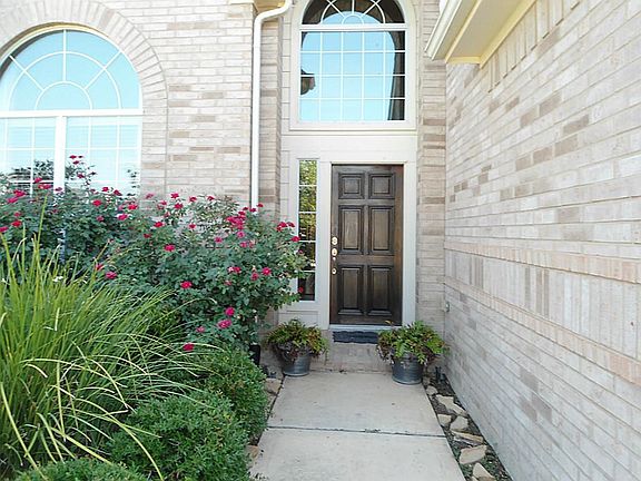 2nd image of 2822 Helding Park Ct