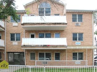 2601 E 24th St APT 1B, Brooklyn, NY 11235