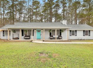 1391 Goon Rd, Moreland, GA 30259