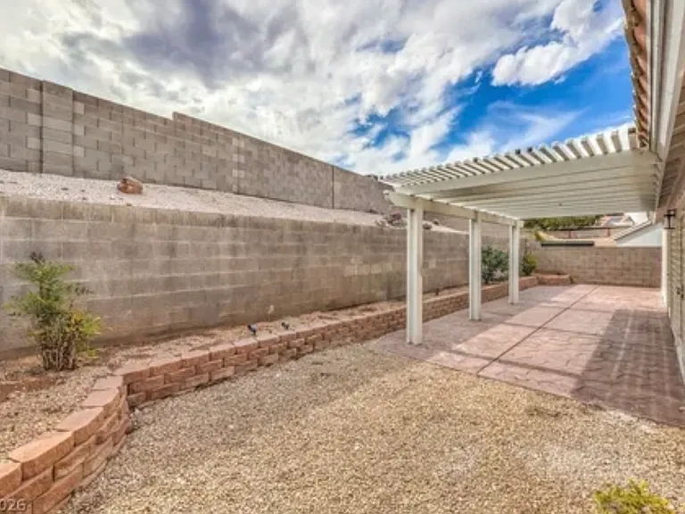 7413 Red Eagle St — Photo 12