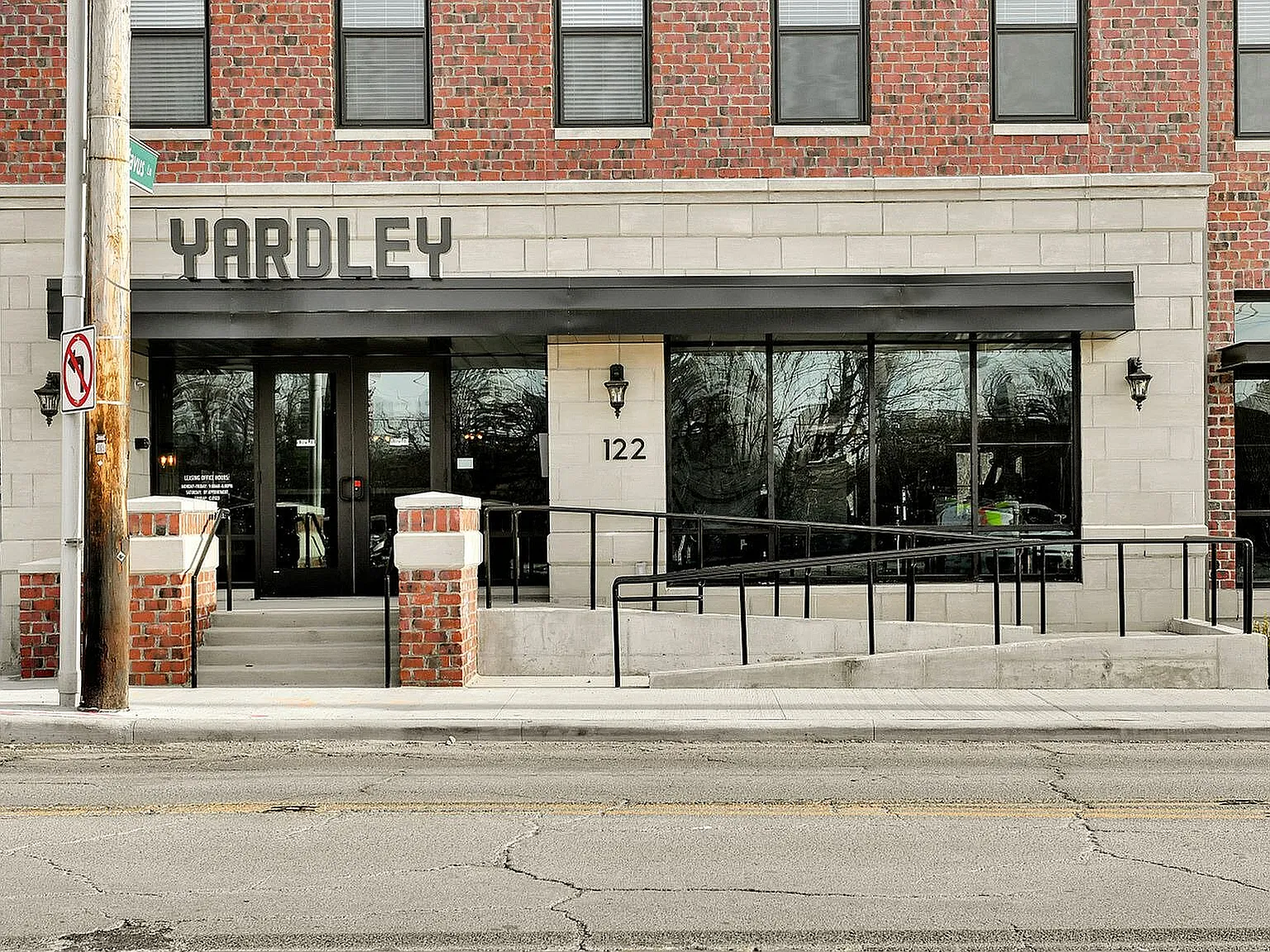 Yardley Apartments — Photo 4