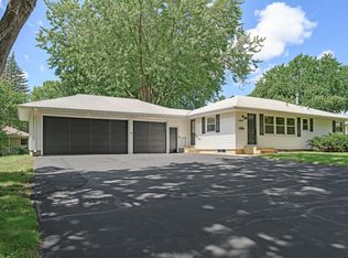 5307 Sumter Ave N, New Hope, MN 55428