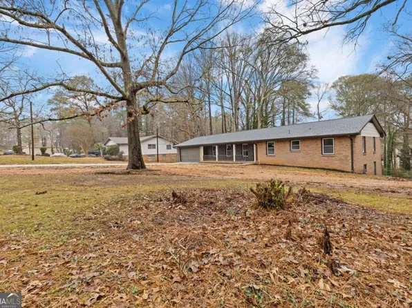 2224 Hudson Dr SW, Lilburn, GA 30047