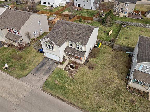 5th image of 947 Voss ROAD