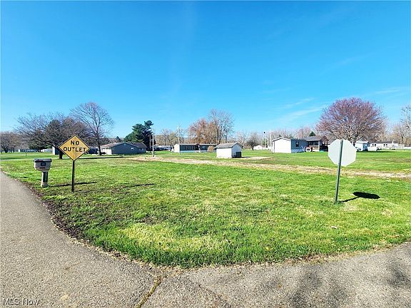 4th image of 24261 Township Road 1173