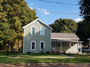 210 S Smith St, Greenville, MI 48838