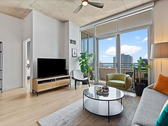 5th image of 1720 S Michigan Ave APT 2503