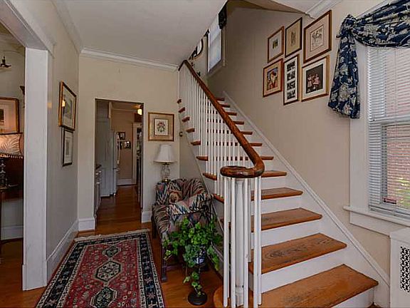 3rd image of 1347 Bolling Ave