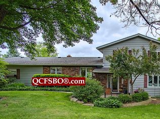 2701 W 3rd St, Coal Valley, IL