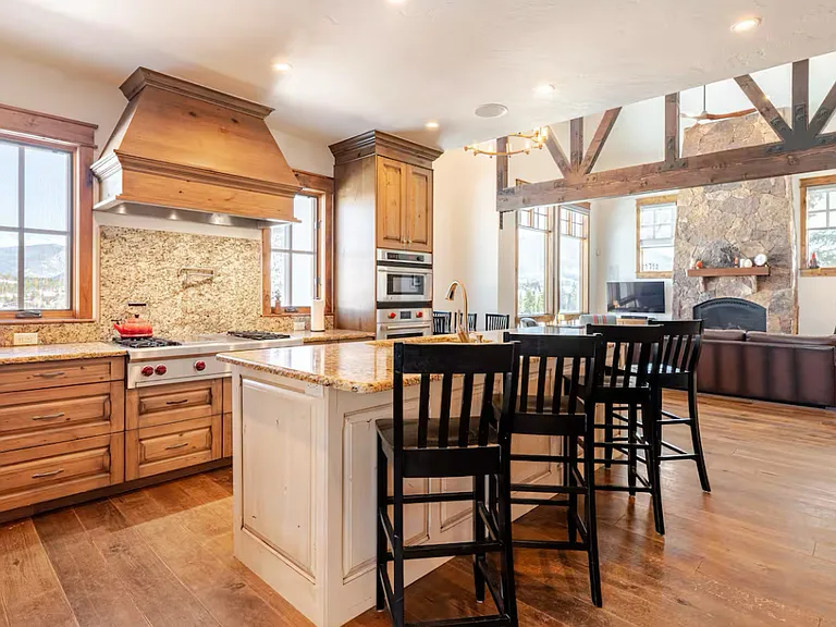 Chef's Kitchen