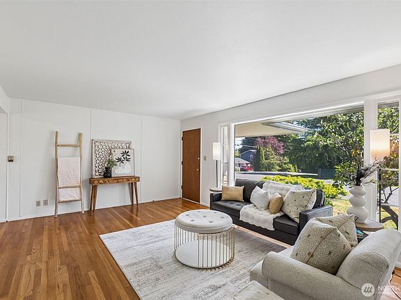 4th image of 14205 11th Avenue SW