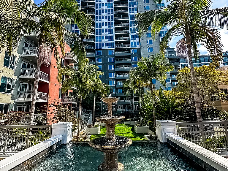 300 W Beech St #2202 — Photo 47