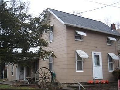 3rd image of 119 Morse Ave