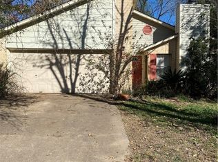 2128 La Brisa Dr, Bryan, TX 77807