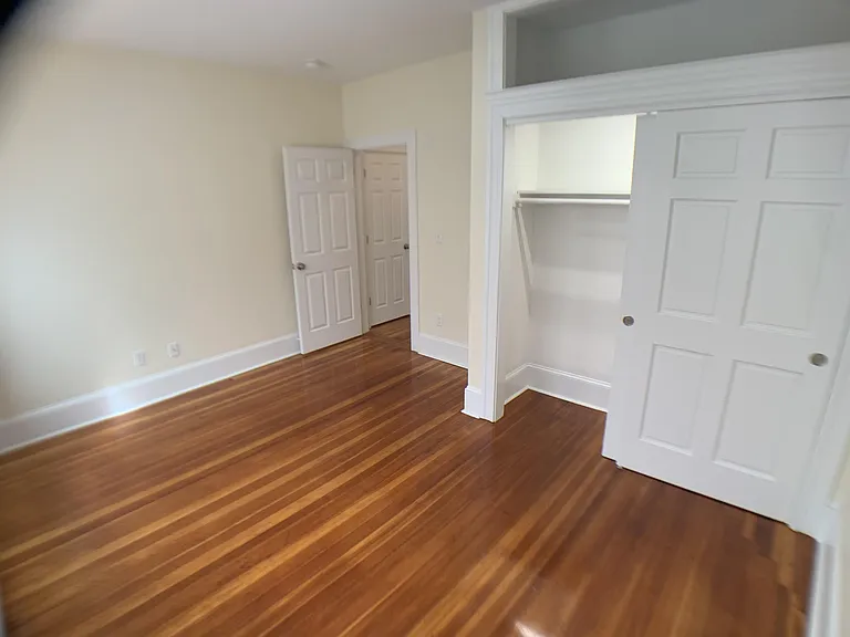 9 Seaverns Ave #2R — Photo 6